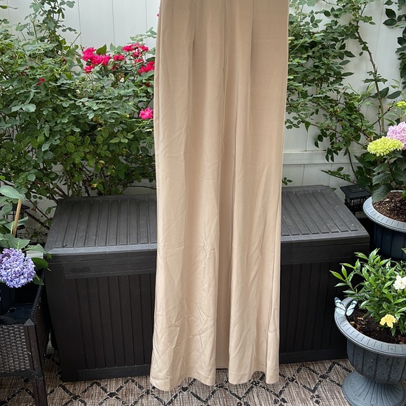 Marchesa - Notte - “Turin” Champagne V-Neck Gown With Draped Low Back - Picture 10 of 16